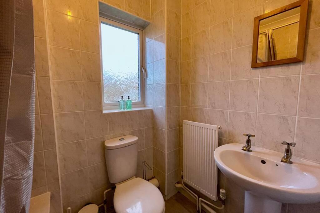 House Near Llandaff For Up To 6 With Parking Villa Cardiff Eksteriør billede